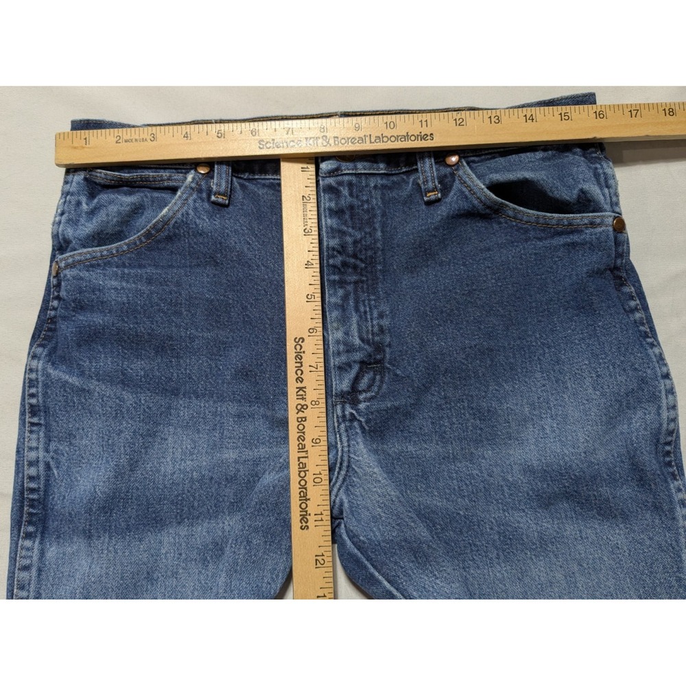 WRANGLER‎ COWBOY CUT Men 32X30 Denim Blue Jeans 936DSD - Picture 9 of 16